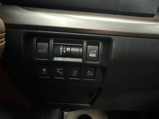 Used 2018 Subaru Outback 2.5i Touring AWD/4WD image 19