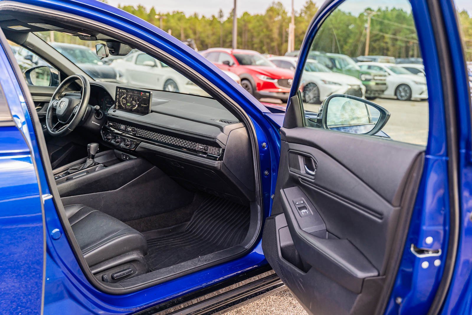 Used 2024 Honda Accord Sport image 12