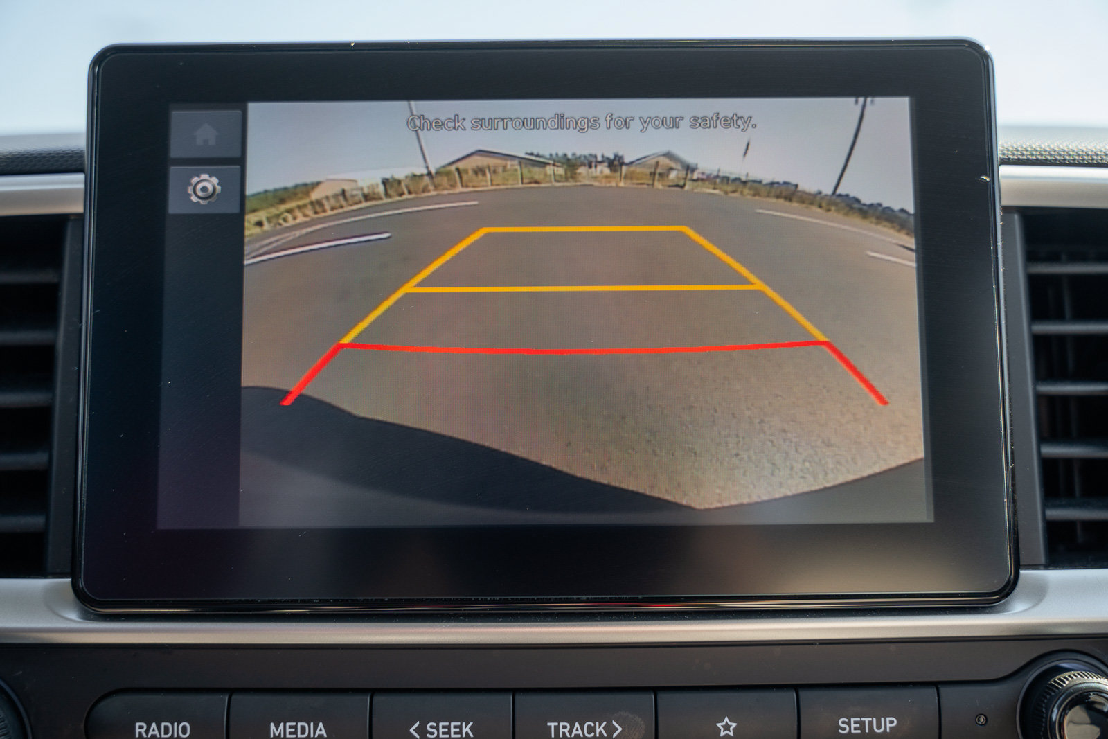 Used 2024 Hyundai Venue SEL FWD image 35