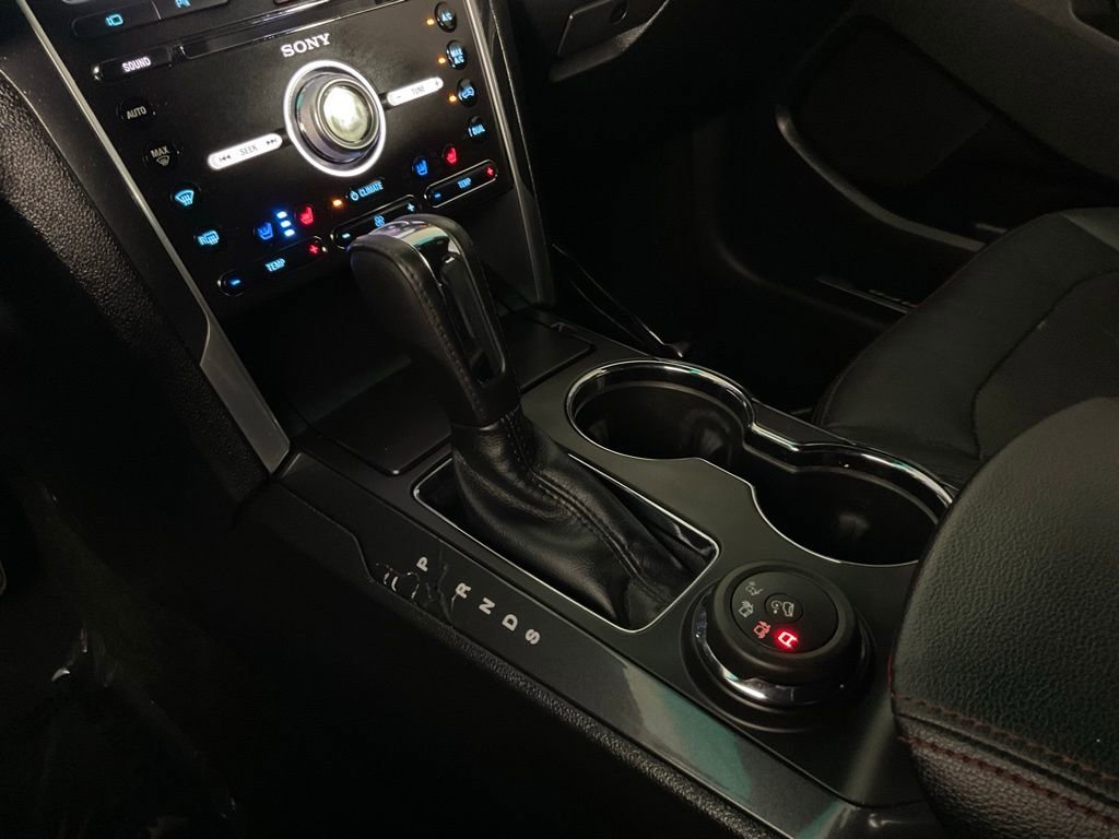 Certified 2017 Ford Explorer Sport w/ Equipment Group 401A AWD/4WD image 18