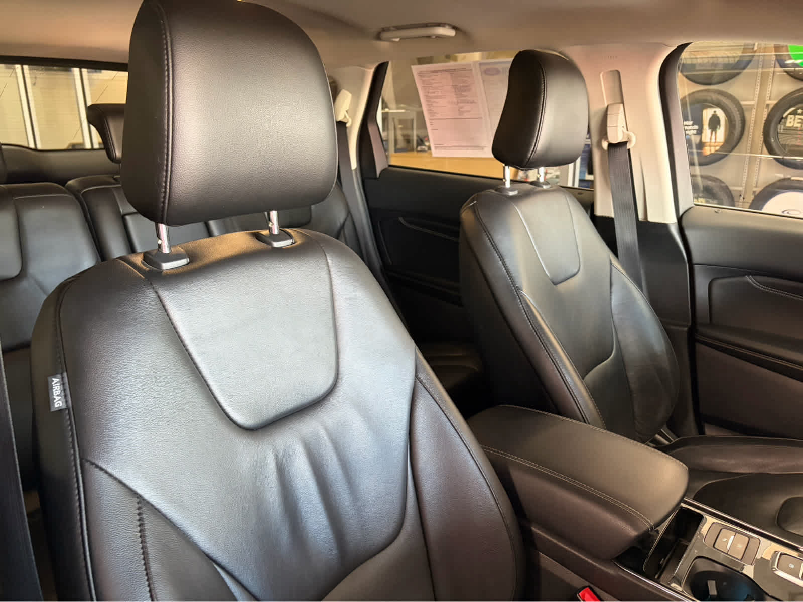 Certified 2020 Ford Edge Titanium AWD/4WD image 36