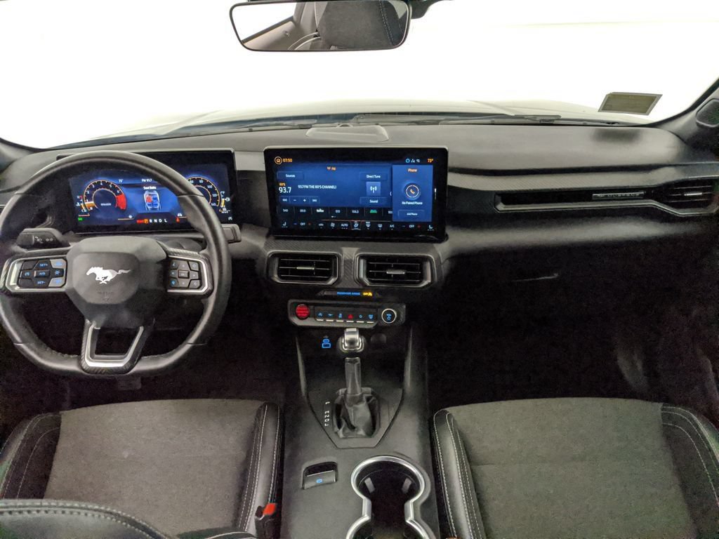 Certified 2025 Ford Mustang Coupe RWD image 7