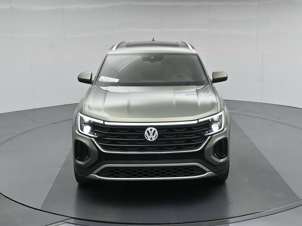 Used 2026 Volkswagen Atlas Cross Sport SE FWD image 39