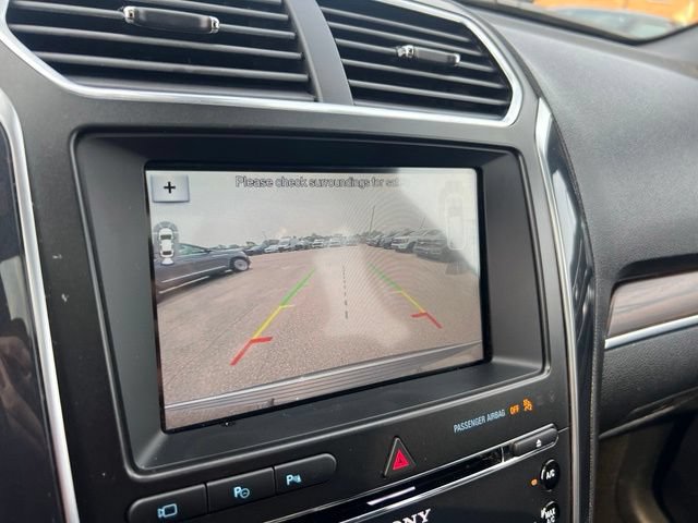 Certified 2018 Ford Explorer Limited w/ Equipment Group 301A AWD/4WD image 14