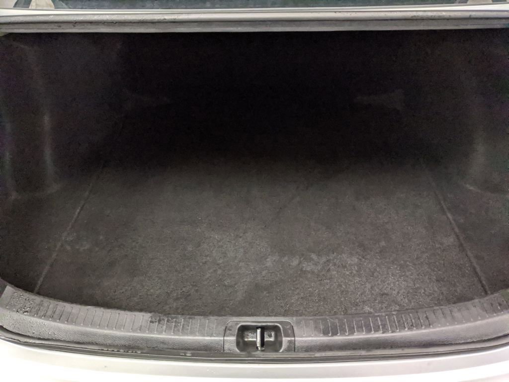 Used 2024 Toyota Corolla LE image 18