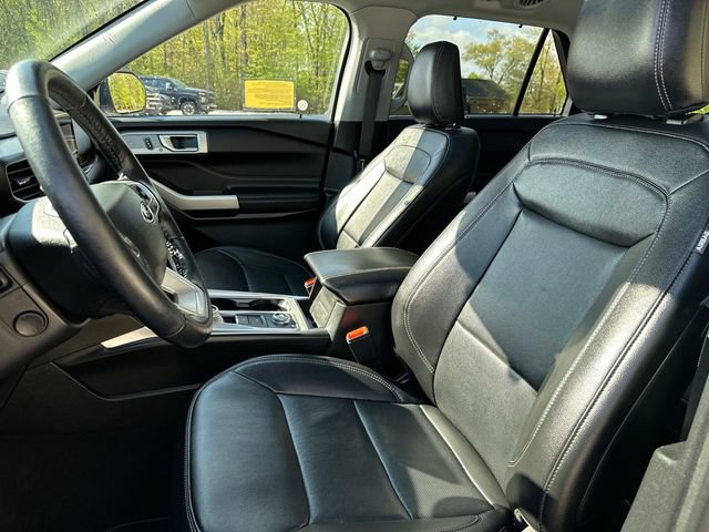 Certified 2023 Ford Explorer Limited AWD/4WD image 42