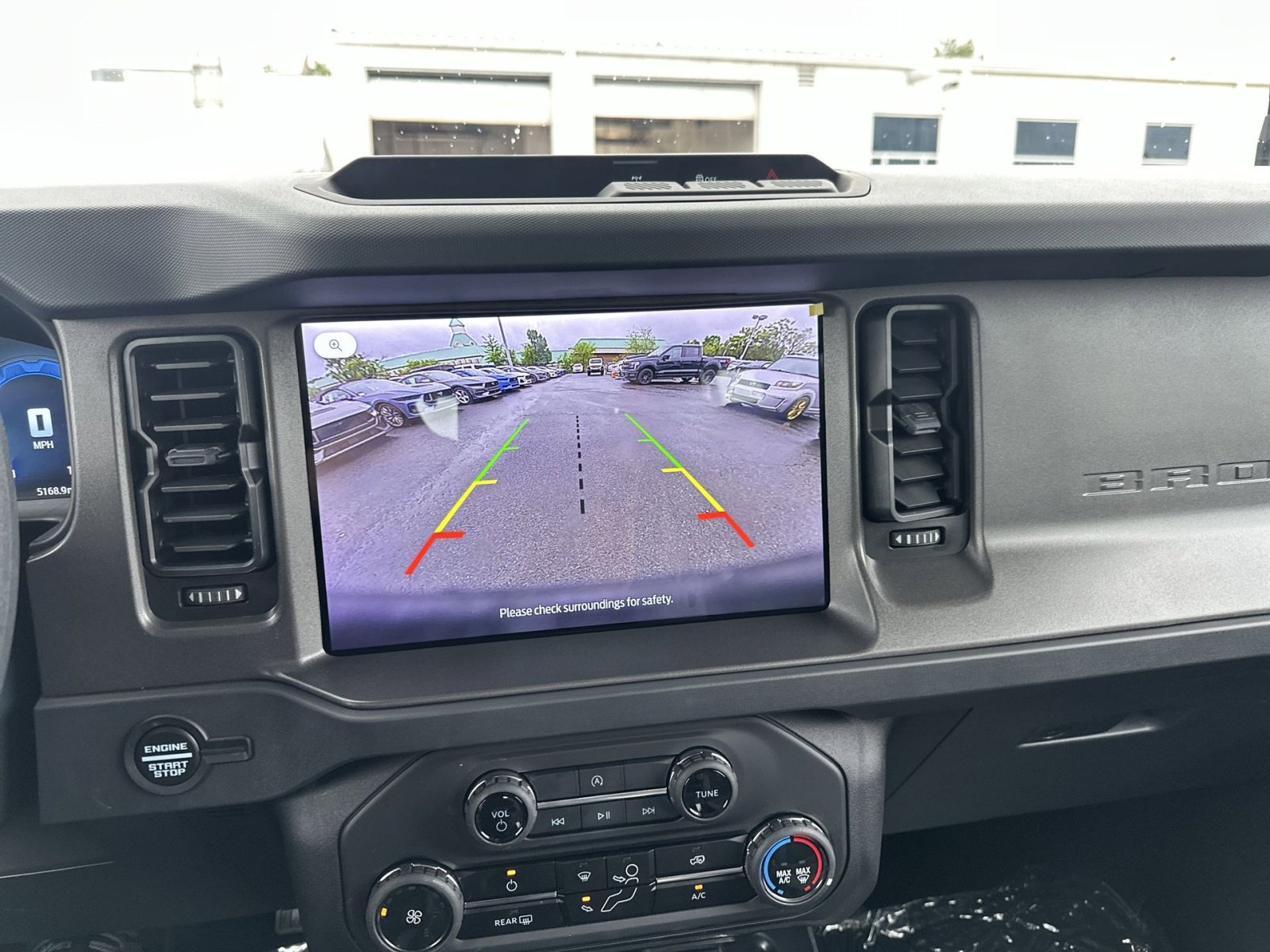 Certified 2025 Ford Bronco 4-Door AWD/4WD image 27
