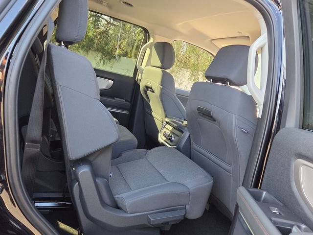 Certified 2025 Ford Expedition Active RWD image 8