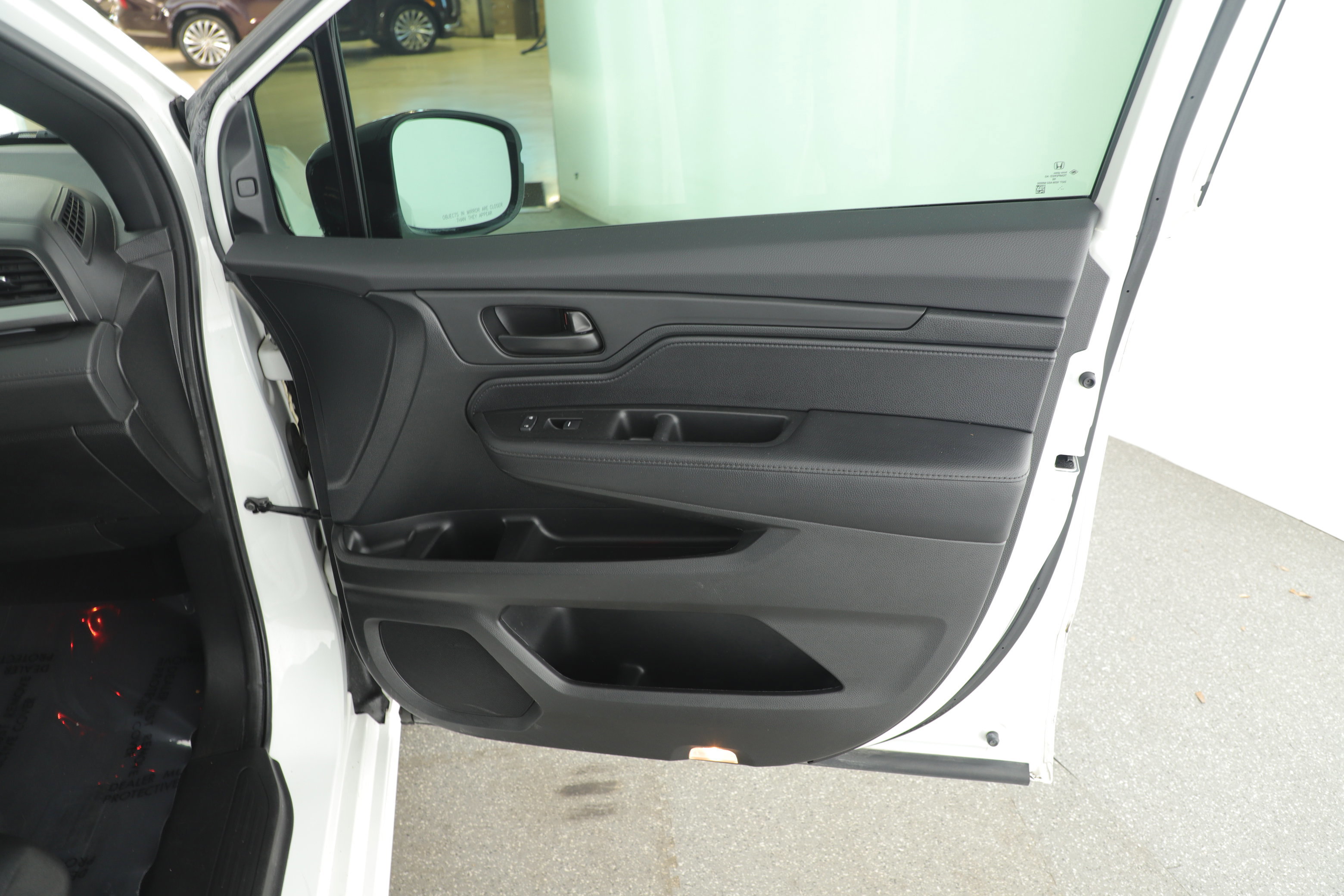 Used 2023 Honda Odyssey Sport image 18