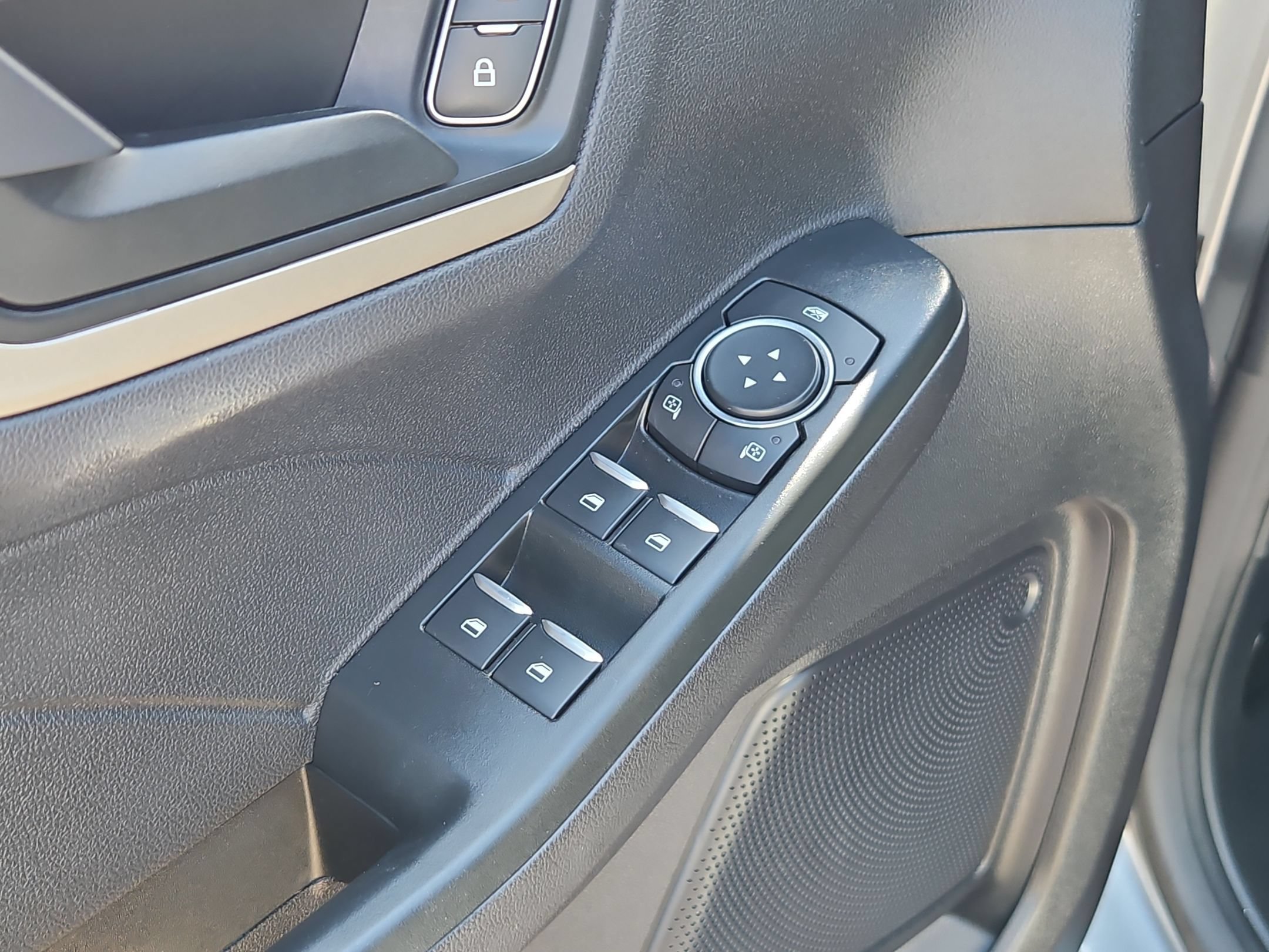 Certified 2022 Ford Escape S FWD image 12
