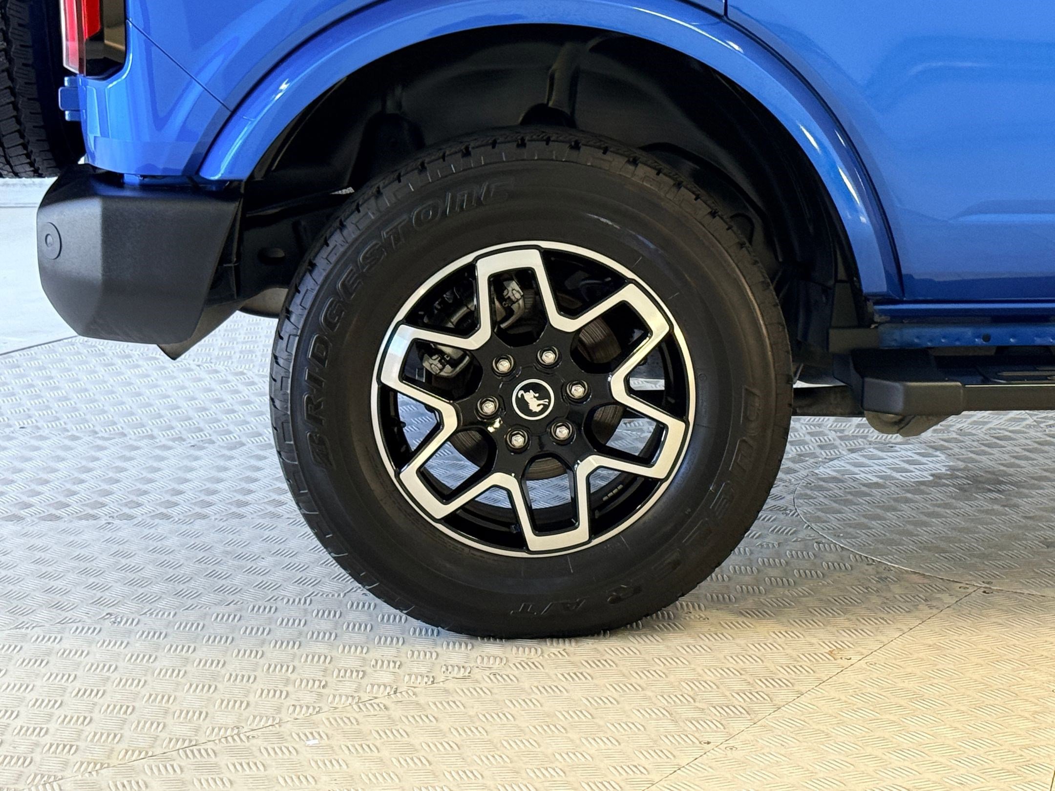 Certified 2023 Ford Bronco Outer Banks image 12