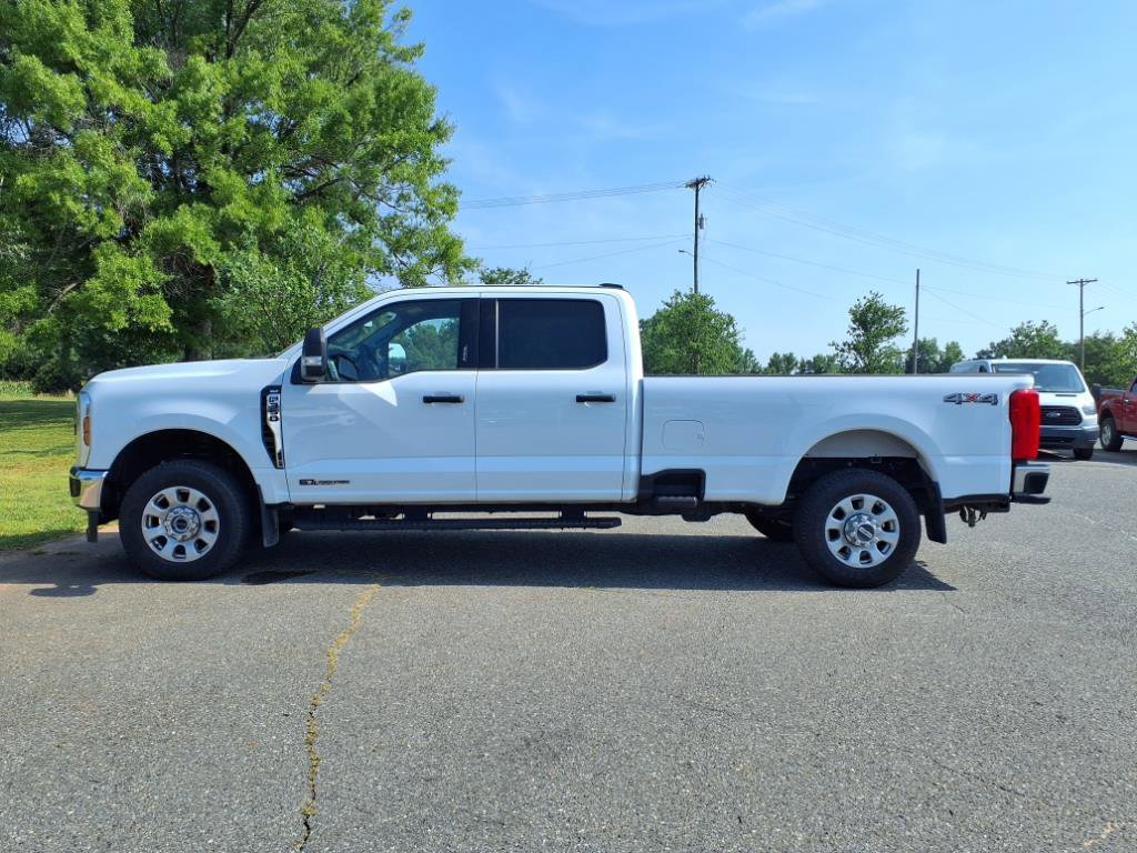 Certified 2024 Ford F350 XLT image 15