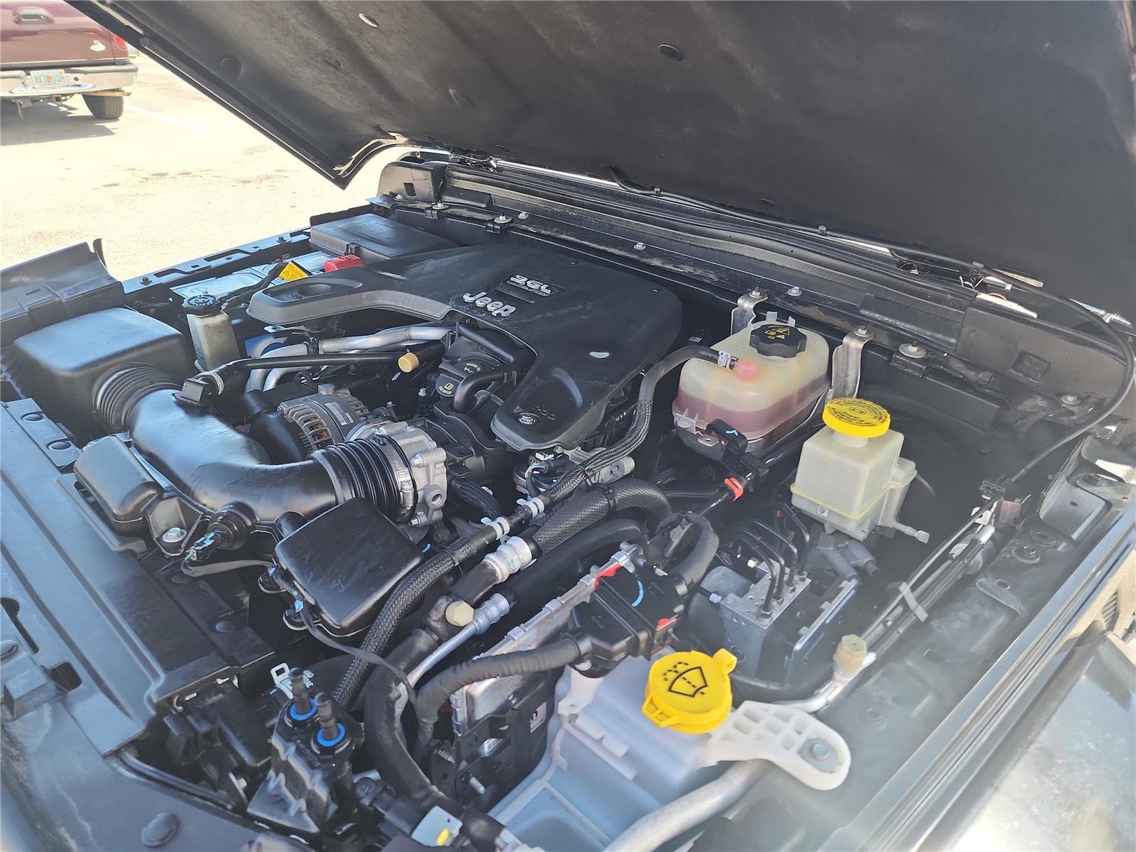 Used 2021 Jeep Gladiator Sport w/ Quick Order Package 24Q 80Th image 14