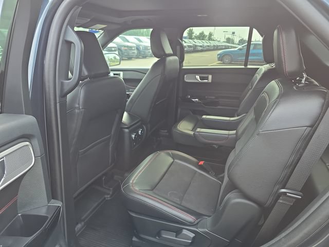 Certified 2024 Ford Explorer ST-Line w/ Class IV Trailer Tow Package AWD/4WD image 26