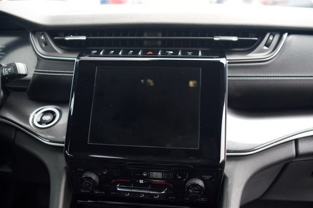 Used 2021 Jeep Grand Cherokee L Laredo AWD/4WD image 13