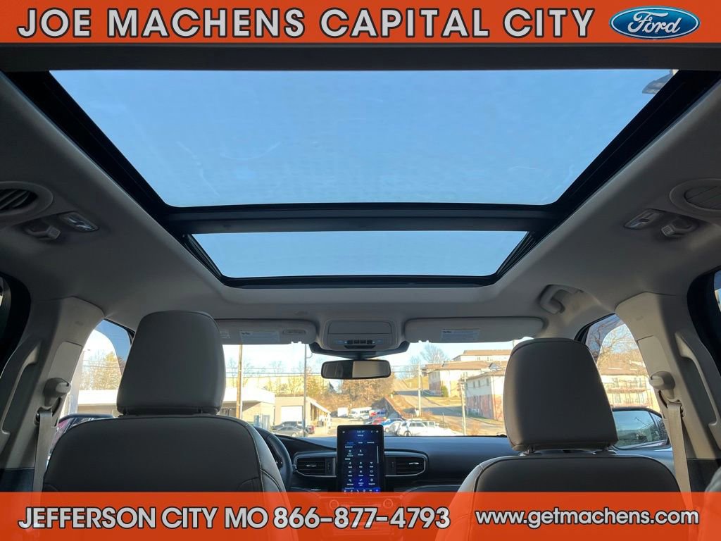 Certified 2023 Ford Explorer Limited w/ Limited Technology Package image 12