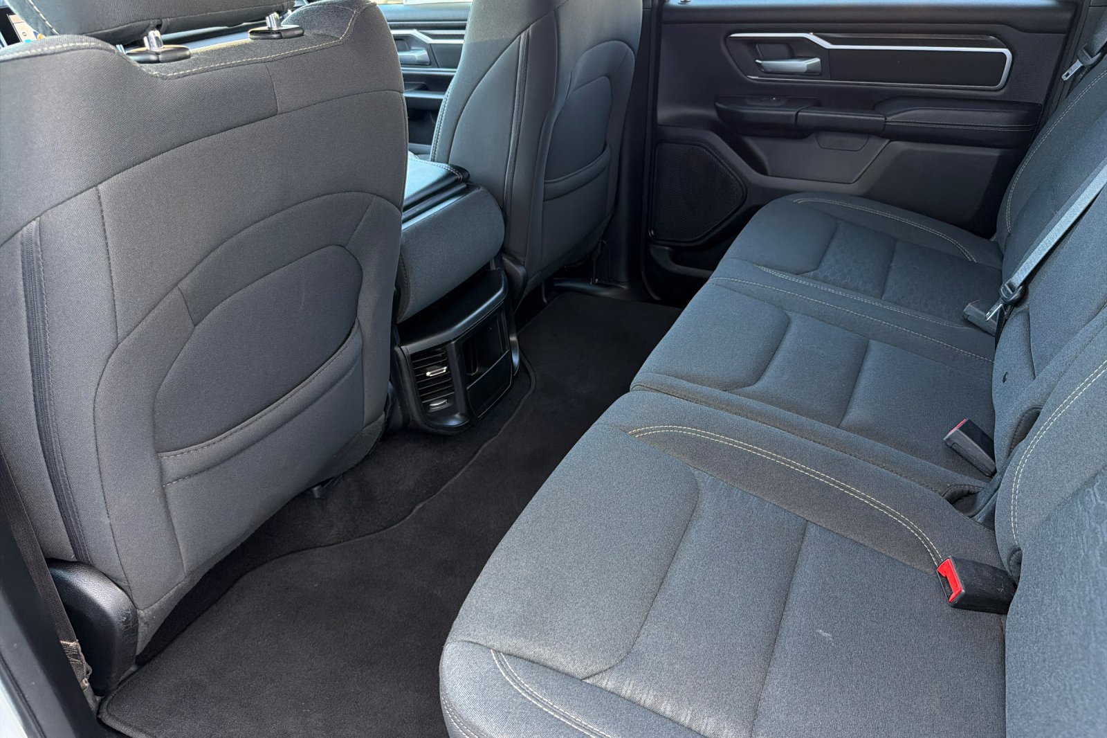 Used 2025 RAM 1500 Big Horn AWD/4WD image 11