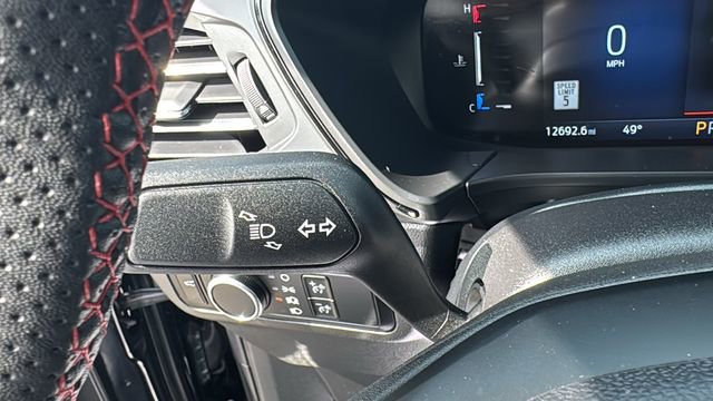 Certified 2024 Ford Escape ST-Line w/ Tech Pack #1 image 18