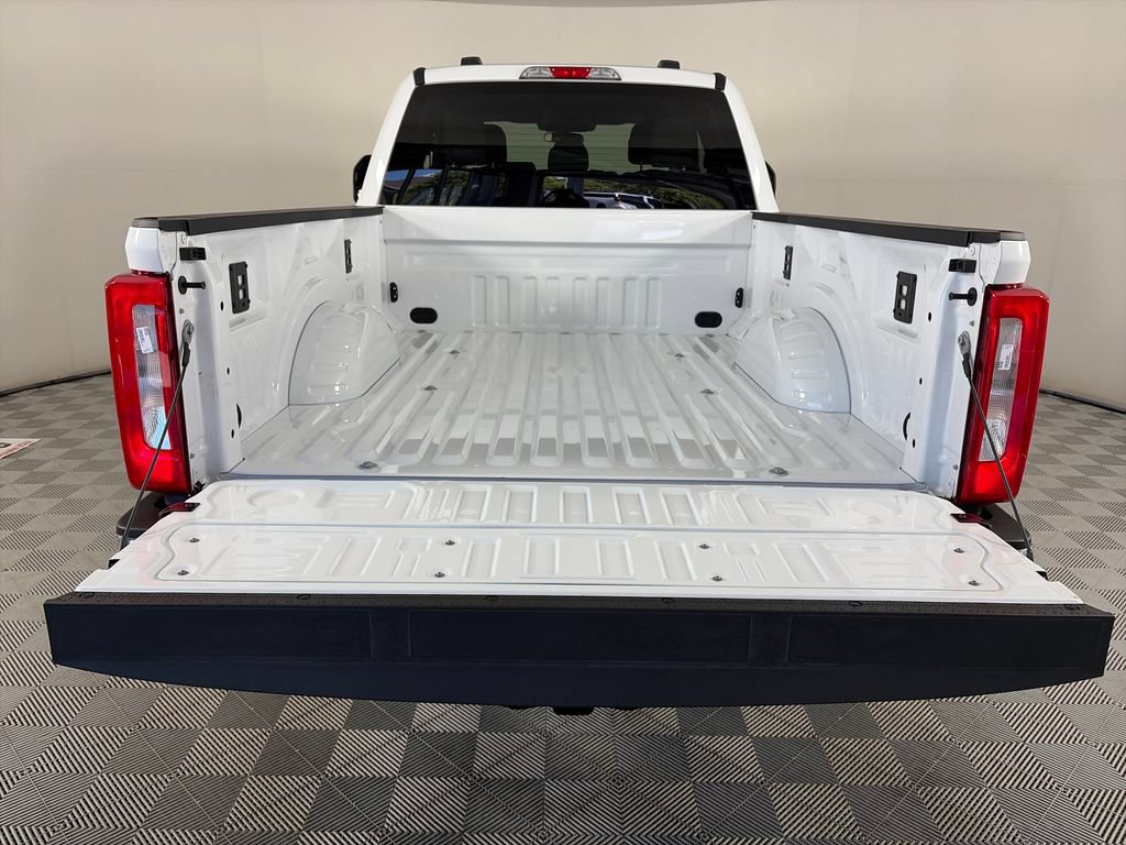 Certified 2026 Ford F250 XLT w/ FX4 Off-Road Package AWD/4WD image 25