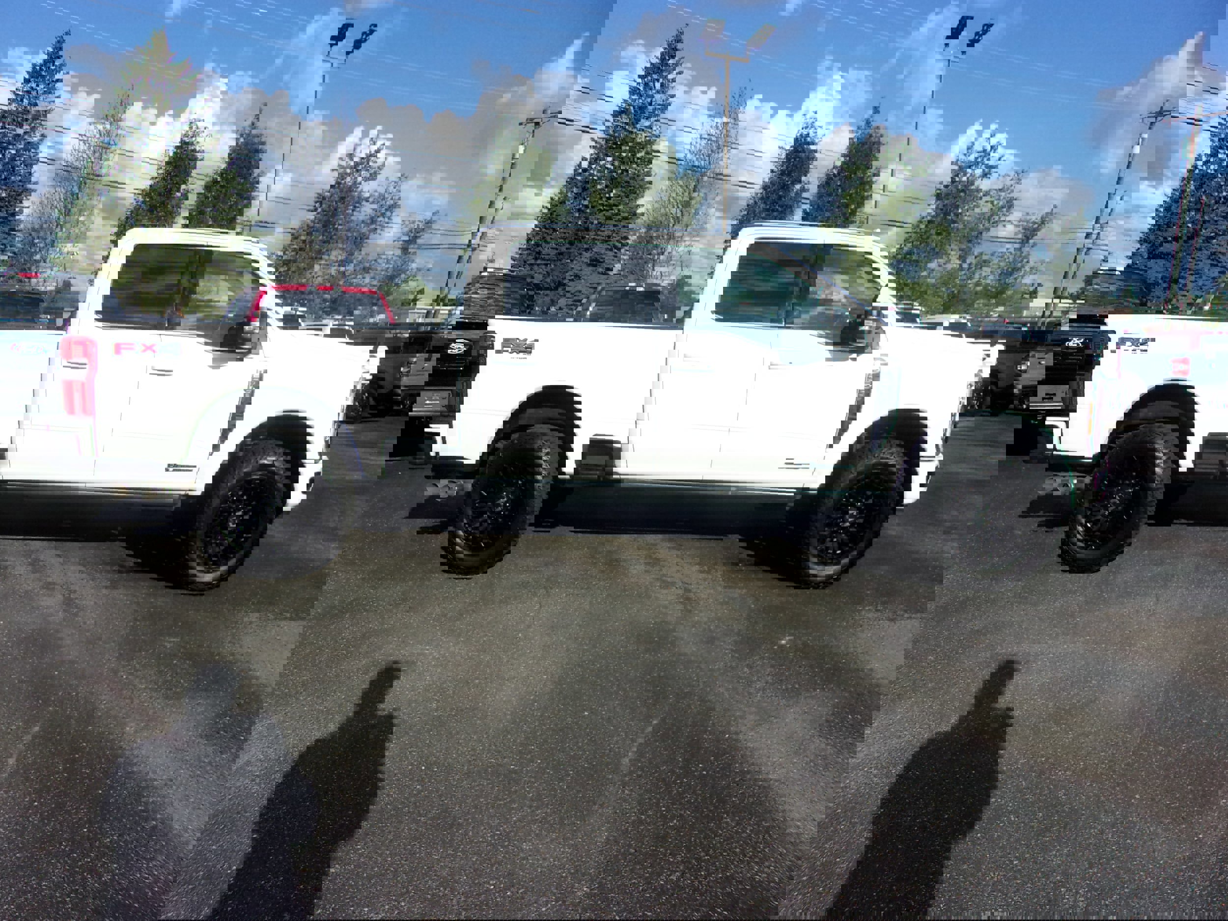 Certified 2024 Ford F250 Platinum image 6