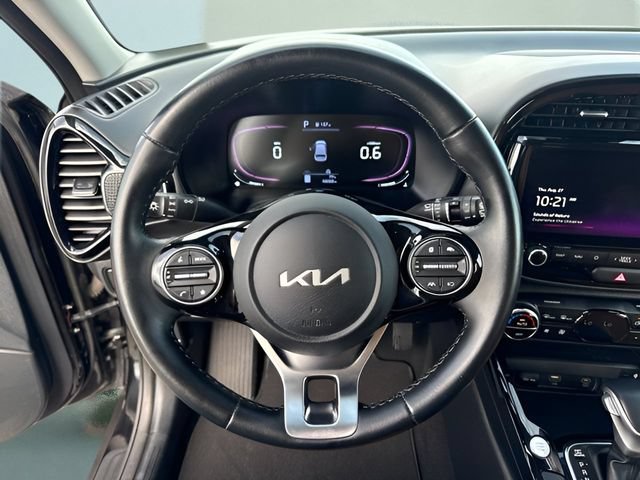 Used 2024 Kia Soul EX w/ Option Group 015 FWD image 22