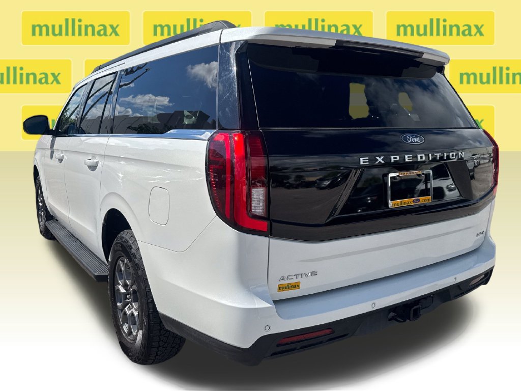Certified 2025 Ford Expedition Max Active RWD image 9