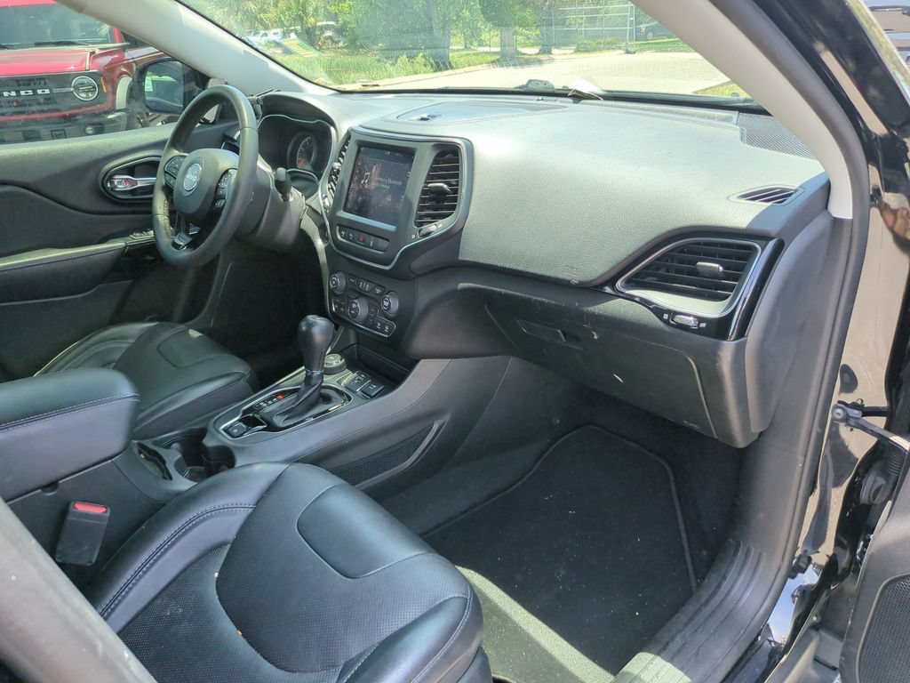 Used 2023 Jeep Cherokee Altitude Lux AWD/4WD image 11
