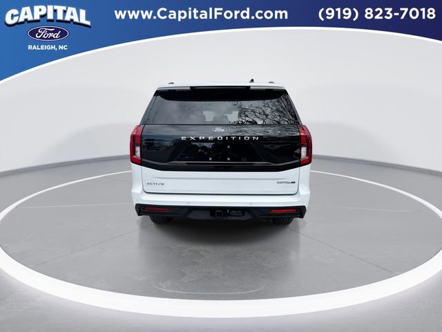 Certified 2025 Ford Expedition Active image 5