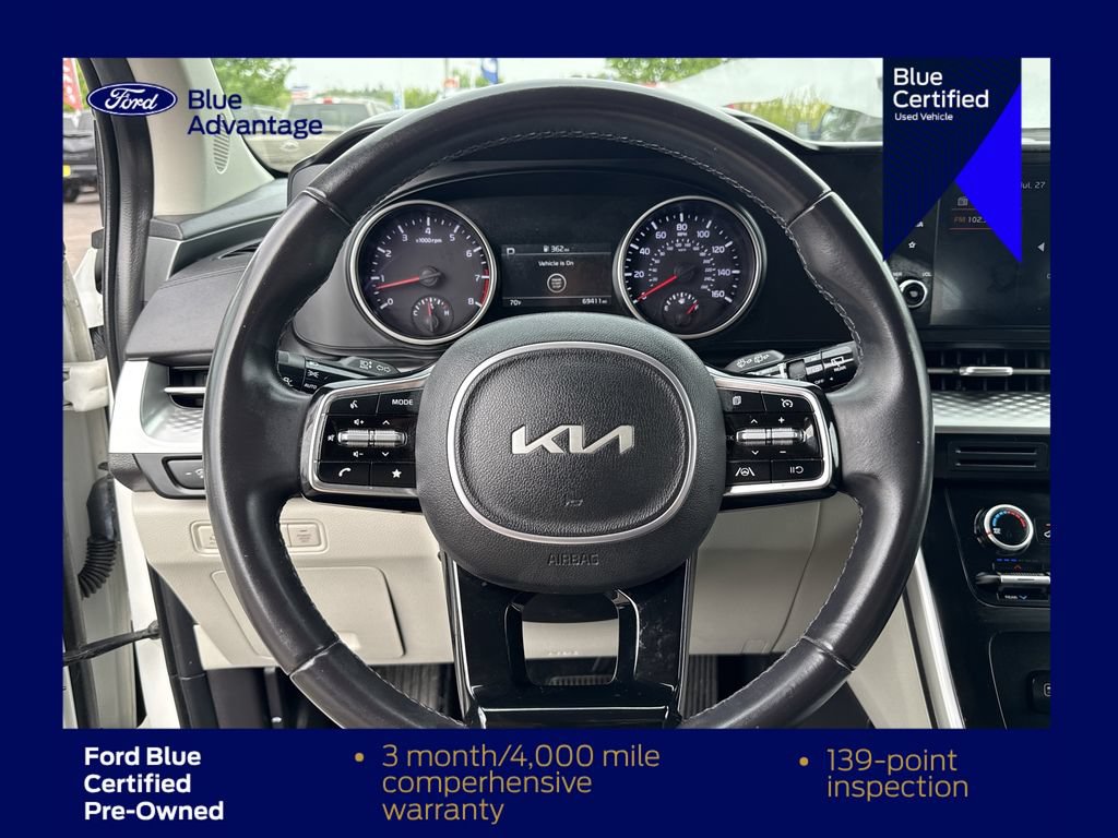 Used 2024 Kia Carnival LX FWD image 18