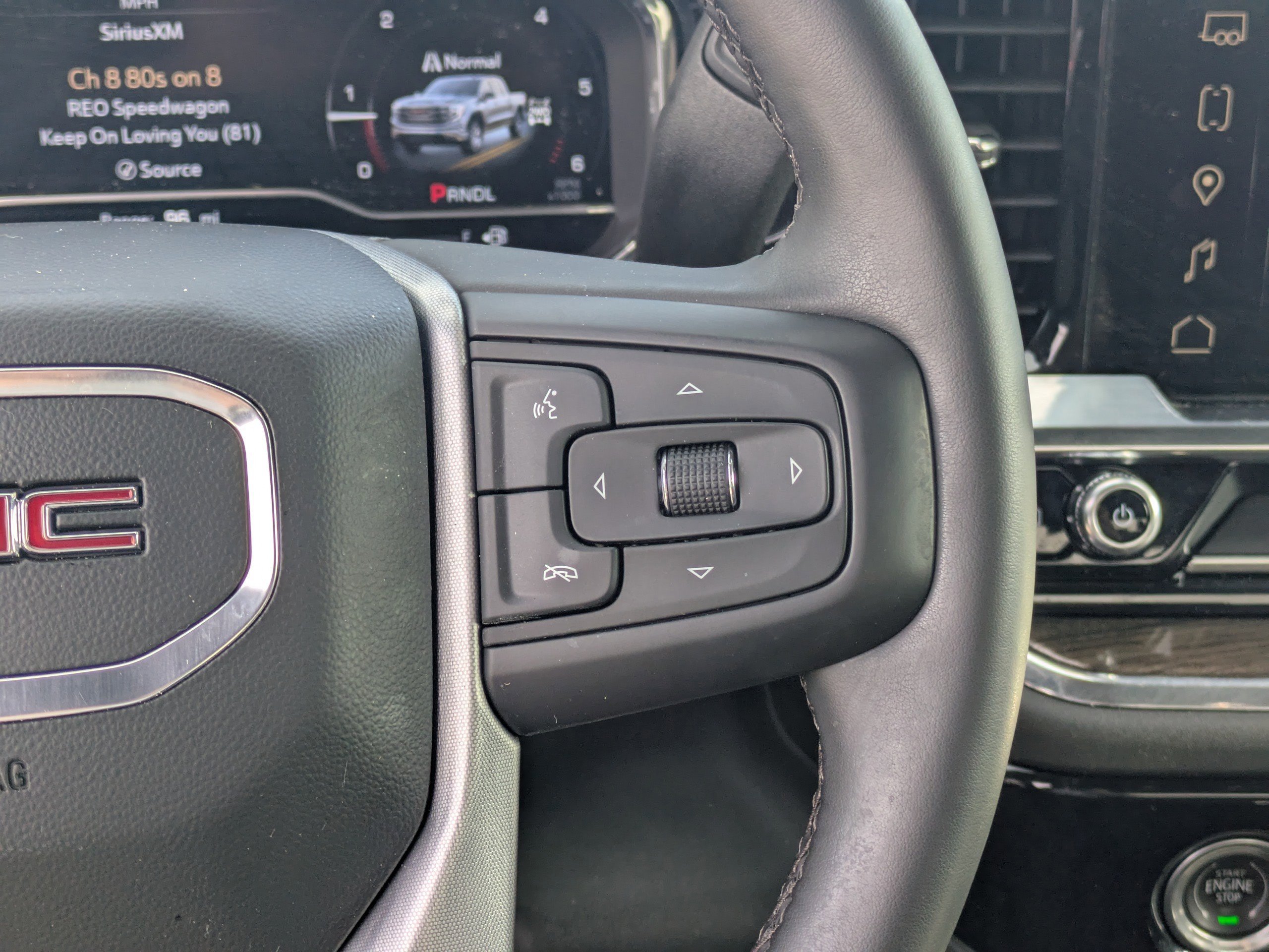 Used 2024 GMC Sierra 1500 Elevation image 19