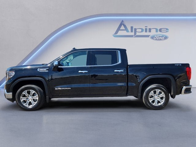 Used 2025 GMC Sierra 1500 SLT AWD/4WD image 2