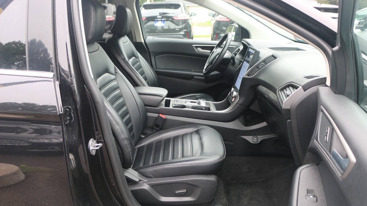 Certified 2024 Ford Edge SEL AWD/4WD image 23