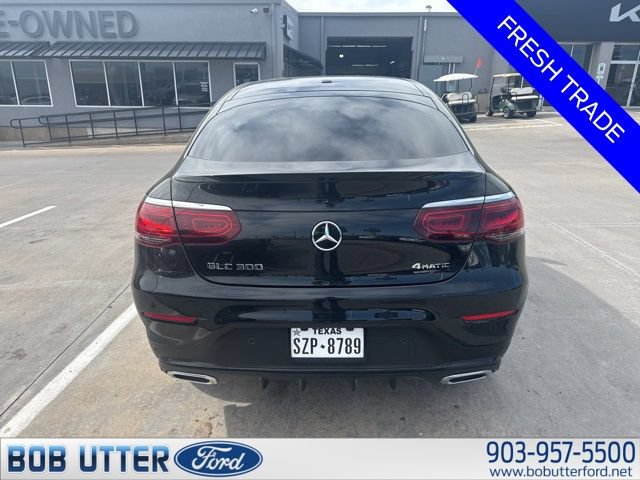 Used 2023 Mercedes-Benz GLC 300 4MATIC Coupe image 3