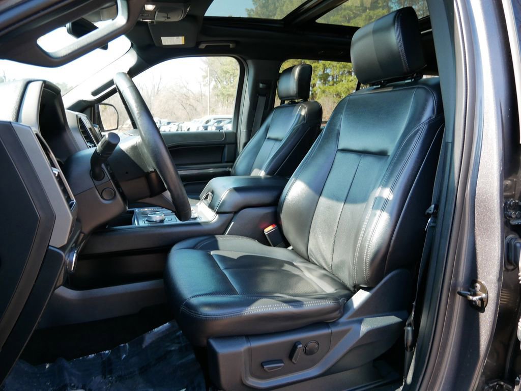 Certified 2020 Ford Expedition XLT w/ Equipment Group 202A image 16