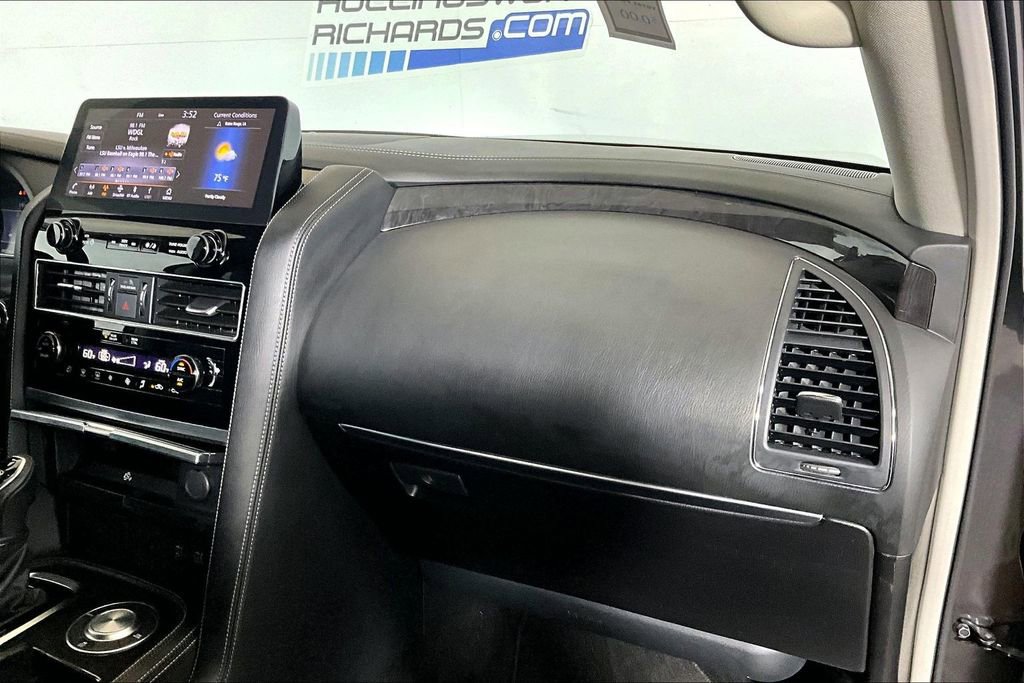Used 2024 INFINITI QX80 Luxe image 12