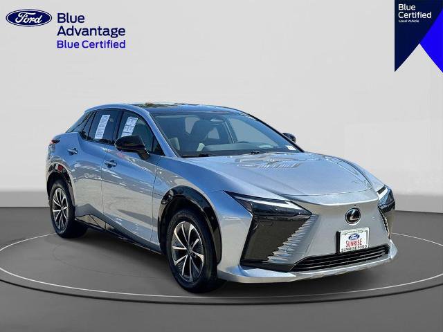 Used 2023 Lexus RZ 450e Premium w/ Technology Package AWD/4WD image 4