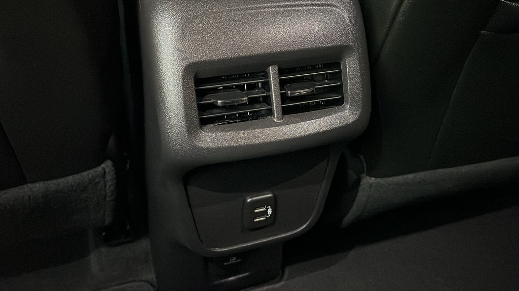 Used 2024 Chevrolet Equinox RS FWD image 10