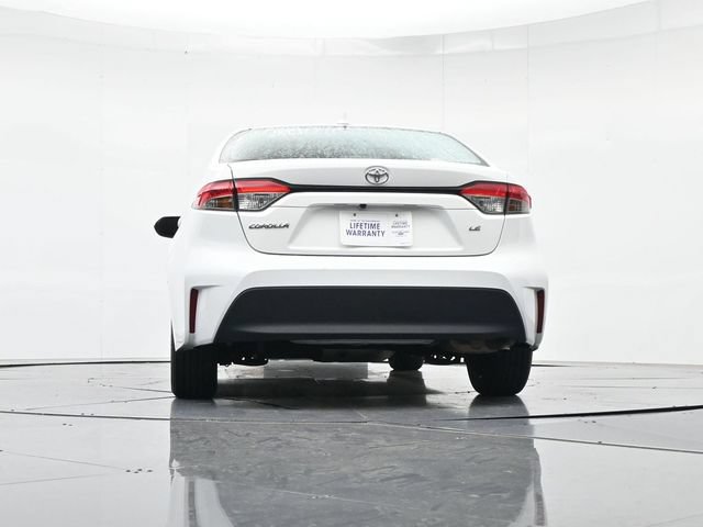 Used 2024 Toyota Corolla LE FWD image 39