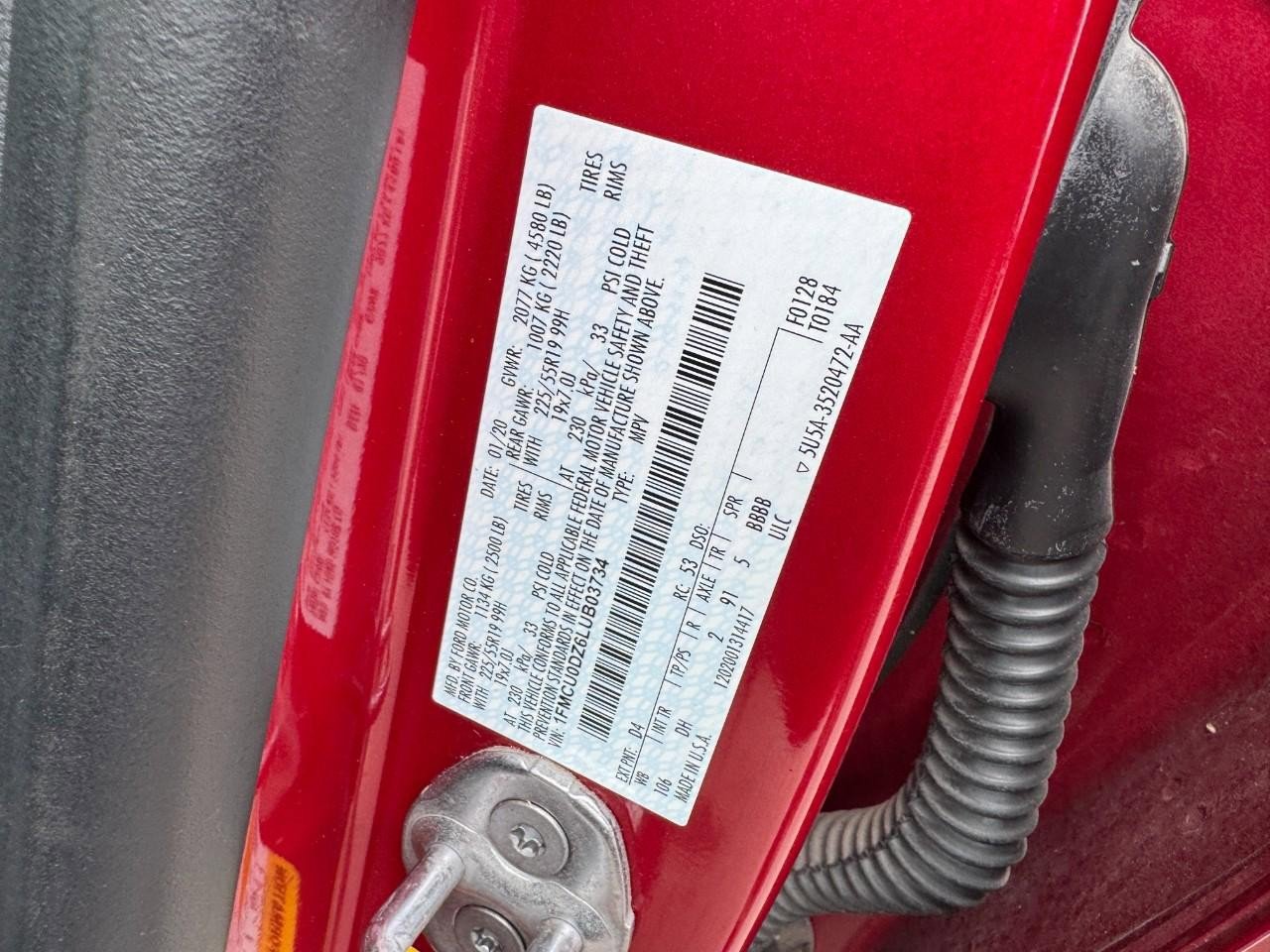 Certified 2020 Ford Escape Titanium image 24