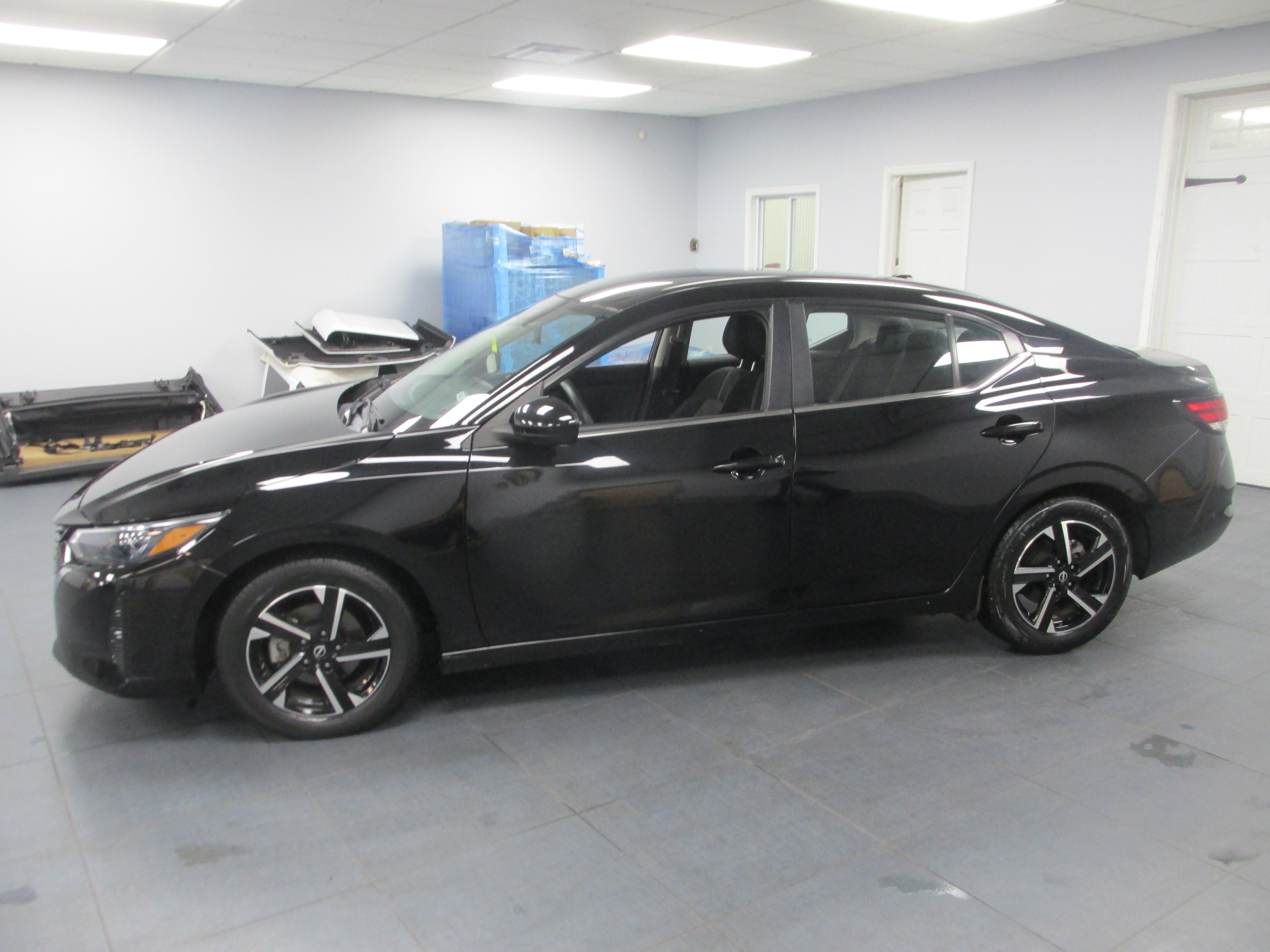 Used 2024 Nissan Sentra SV FWD image 8