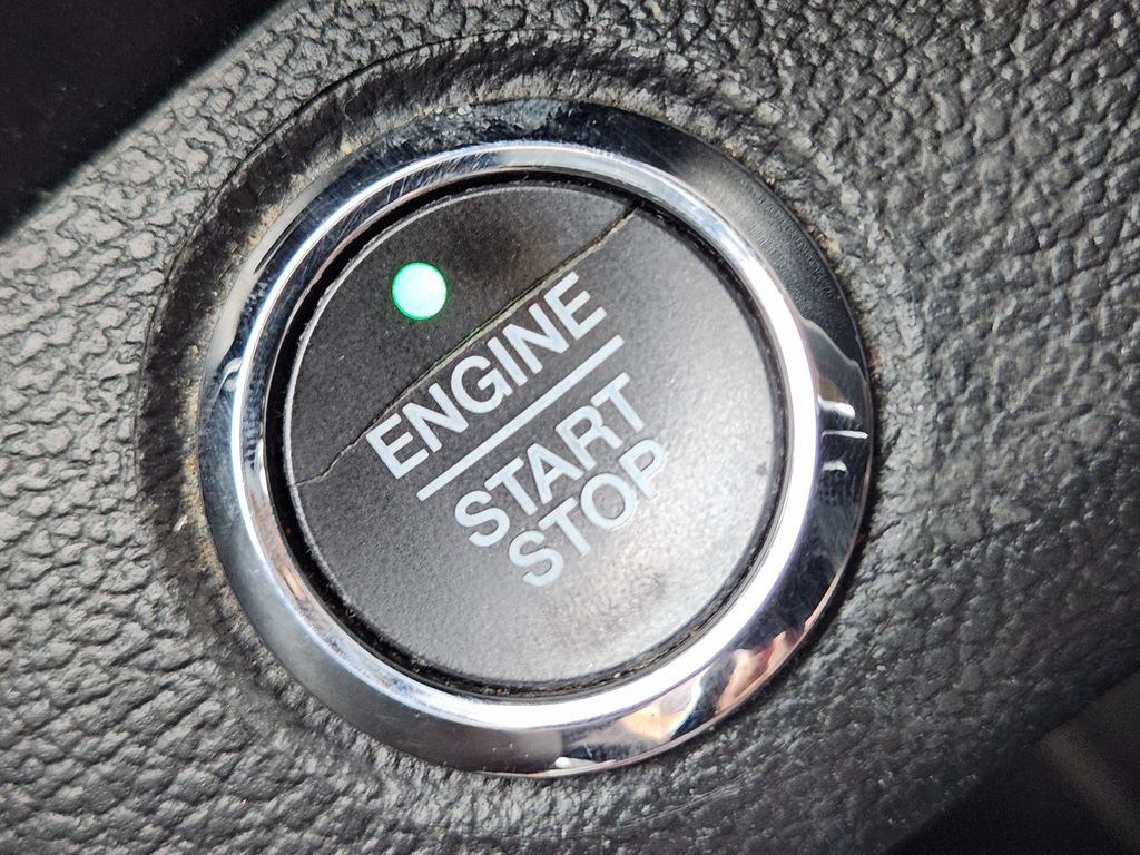 Certified 2018 Ford F150 Platinum w/ Equipment Group 701A Luxury RWD image 20