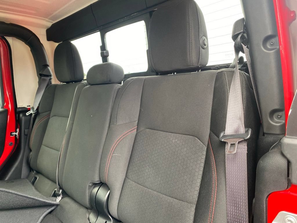 Used 2020 Jeep Gladiator Rubicon AWD/4WD image 26
