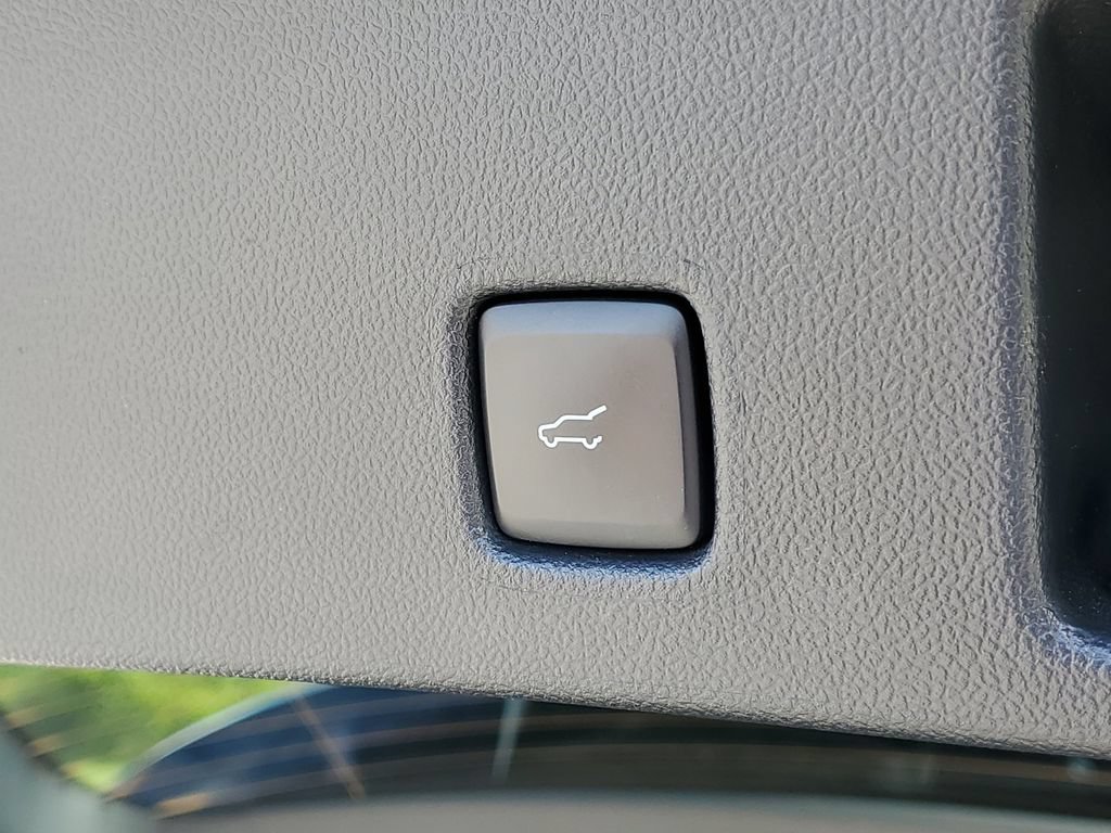 Certified 2023 Ford Escape Active AWD/4WD image 11