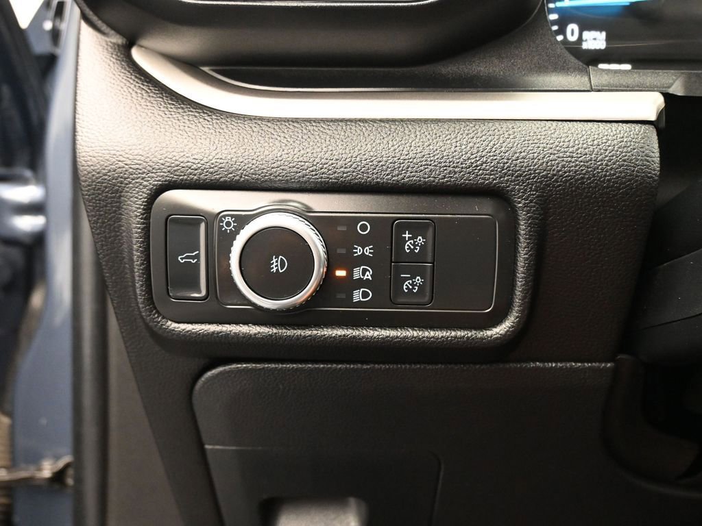 Certified 2021 Ford Explorer XLT w/ Equipment Group 202A image 41