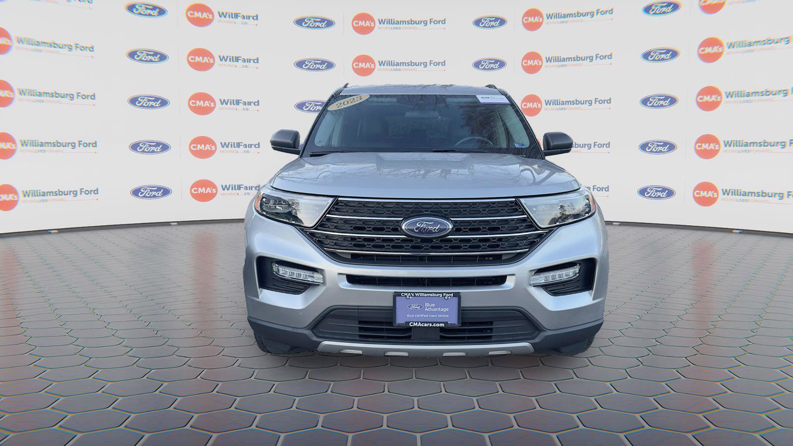 Certified 2023 Ford Explorer XLT w/ Equipment Group 202A image 5