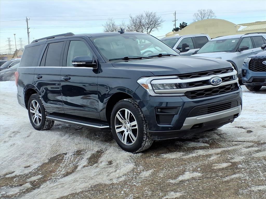 Certified 2022 Ford Expedition XLT image 7