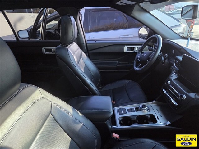 Certified 2020 Ford Explorer Limited w/ Class III Trailer Tow Package image 4