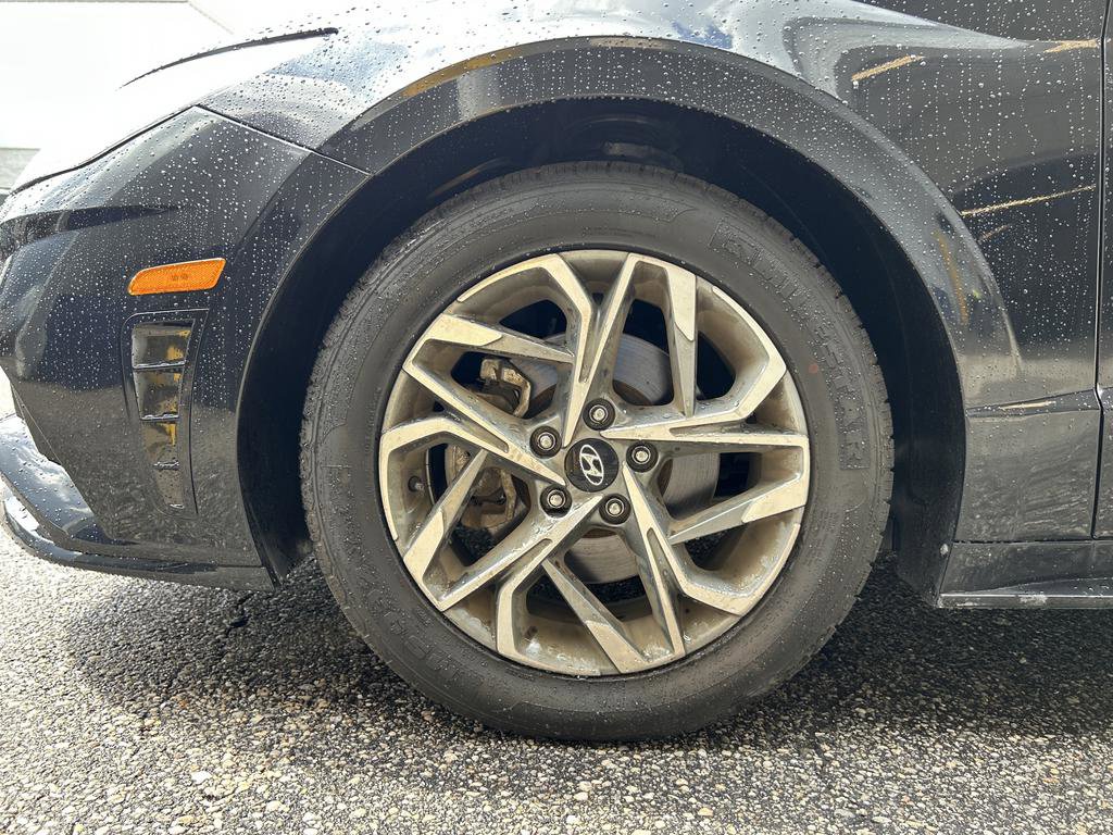 Used 2023 Hyundai Sonata SEL FWD image 7