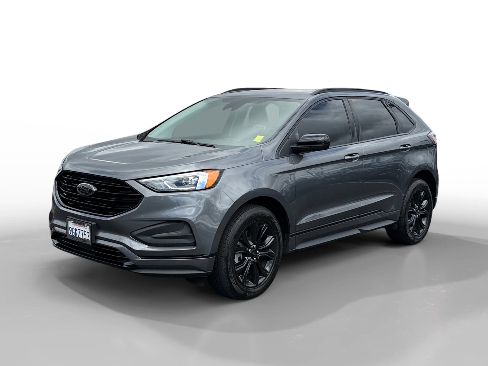Certified 2023 Ford Edge SE w/ Black Appearance Package