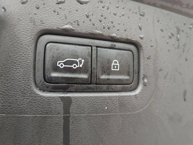 Used 2024 Hyundai Santa Fe SE FWD image 14